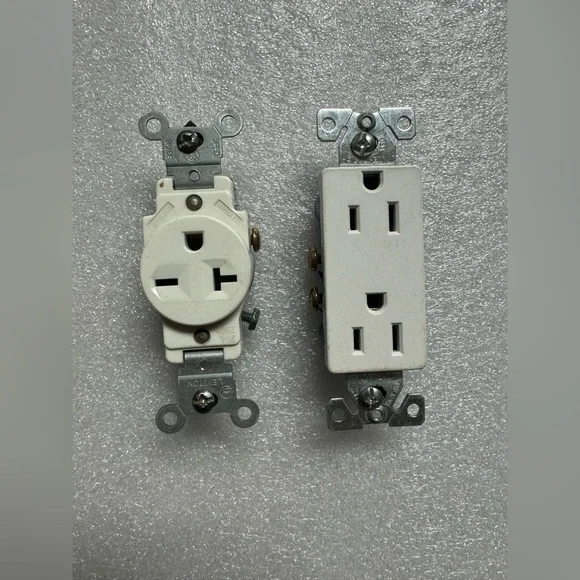 Lot of 36 Leviton Light Switches and Outlets. See Listing For Details. - Picture 10 of 16